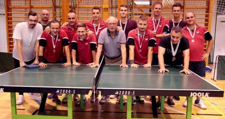 Honvéd Szondi SE asztalitenisz utánpótlás sikerek, és csapatbajnoki vereségek